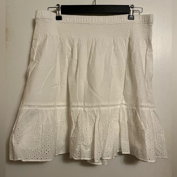 NWT 1XL Madewell Embroidered Smock-Waist Ruffle Mini Skirt in Eyelet White - Picture 2 of 7